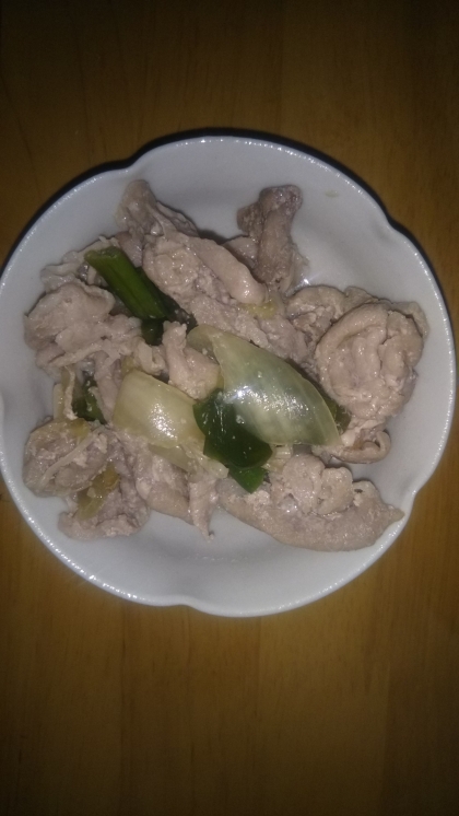 長ネギ+七味でおつまみにしました。箸が止まらない美味しさです。ごちそう様です。