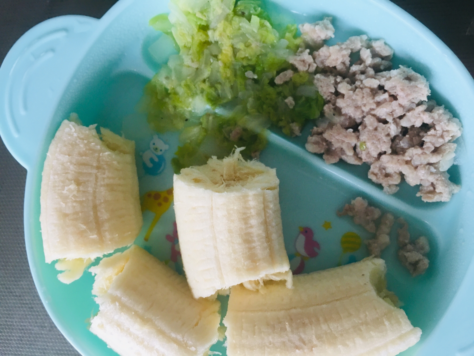 ⁑離乳食カミカミ期⁑ひき肉と白菜のランチプレート