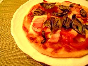 フライパンで発酵なしの簡単ピザ