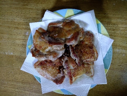 じっくりじっくり焼きました。
とにかく柔らかくて驚きました。
あっという間に、完食しました。
冷めても柔らかいので、
サンドイッチにも美味しかったです。