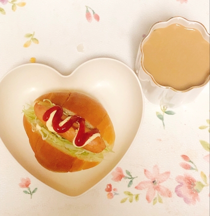 モッツァレラソーセージdeෆᕷ*ホットドッグꕤ୭*