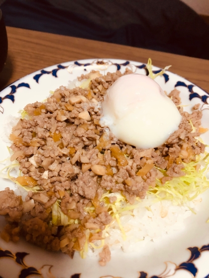 主夫がつくる水菜と豚肉のそぼろ丼