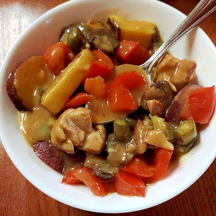 ●都城市返礼品★紅はるか＆彩り野菜の濃厚シチュー●