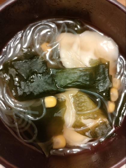 水餃子がぷりっとおいしいですね(*^^*)