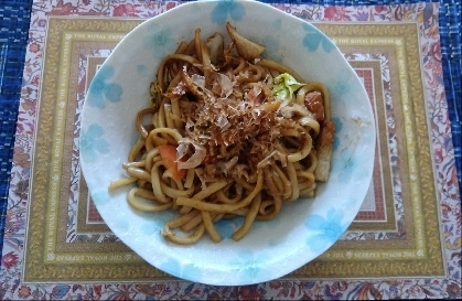 ☆さつま揚げの和風焼きうどん☆