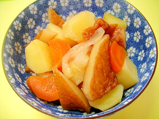 じゃがいもと薩摩揚げの煮物