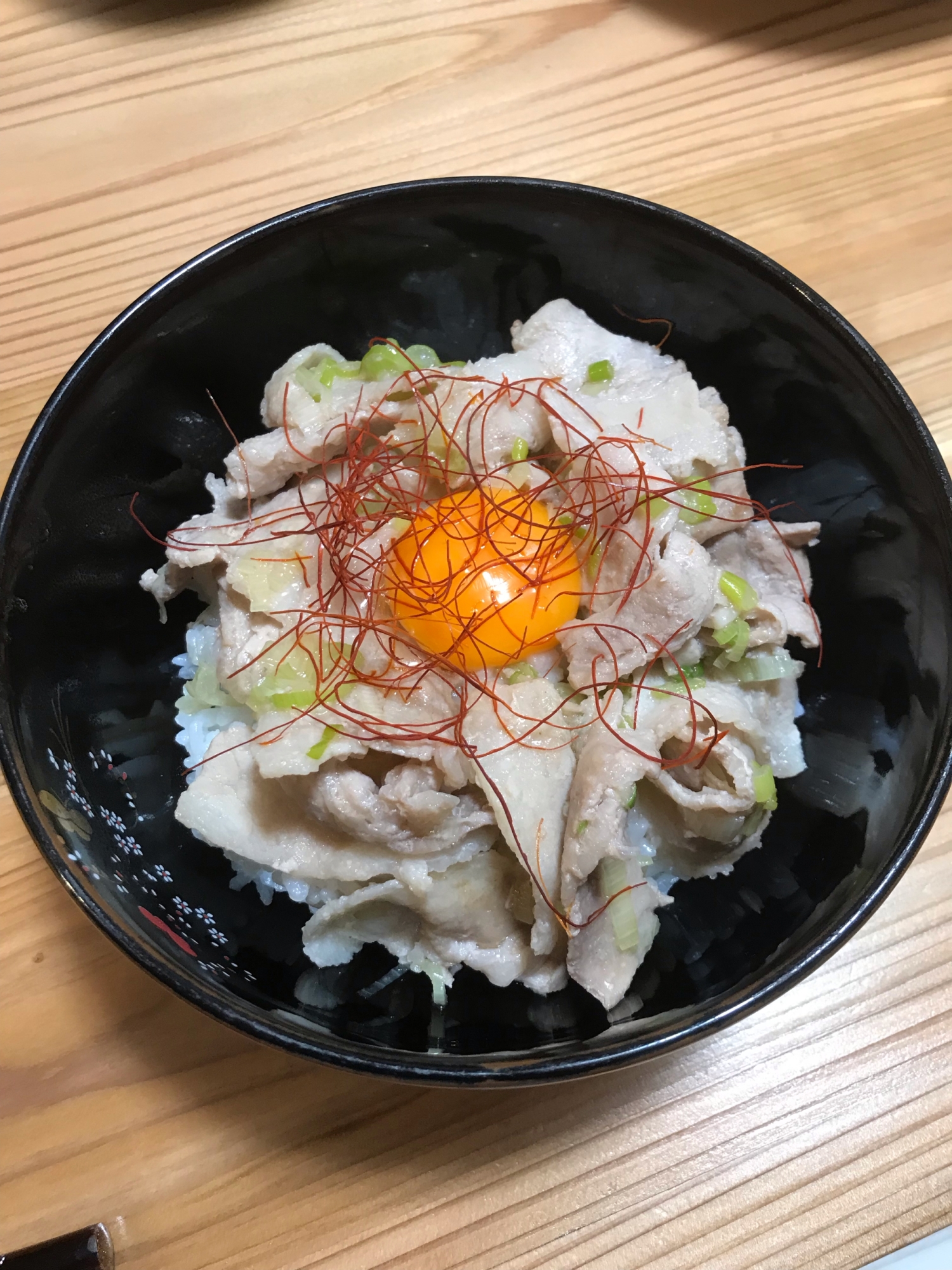 とっても簡単!ネギ塩豚カルビ丼