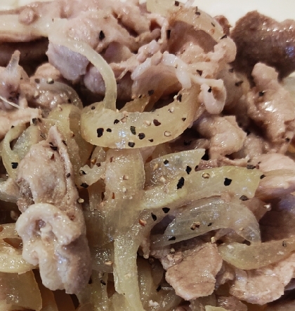豚肉と玉ねぎの生姜マヨ炒め