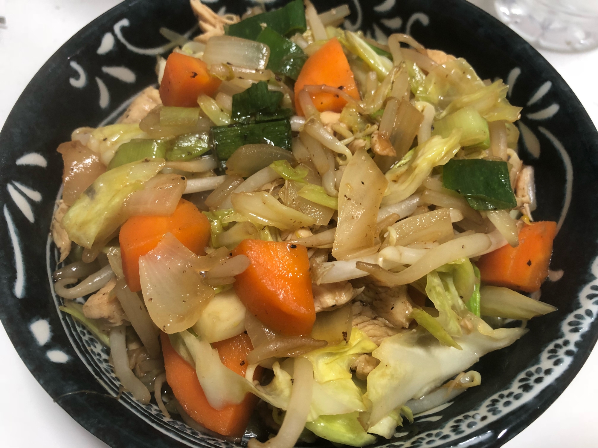 野菜たっぷり！鶏肉のオイスターソース炒め レシピ・作り方 By ピヨ'S Kitchen｜楽天レシピ