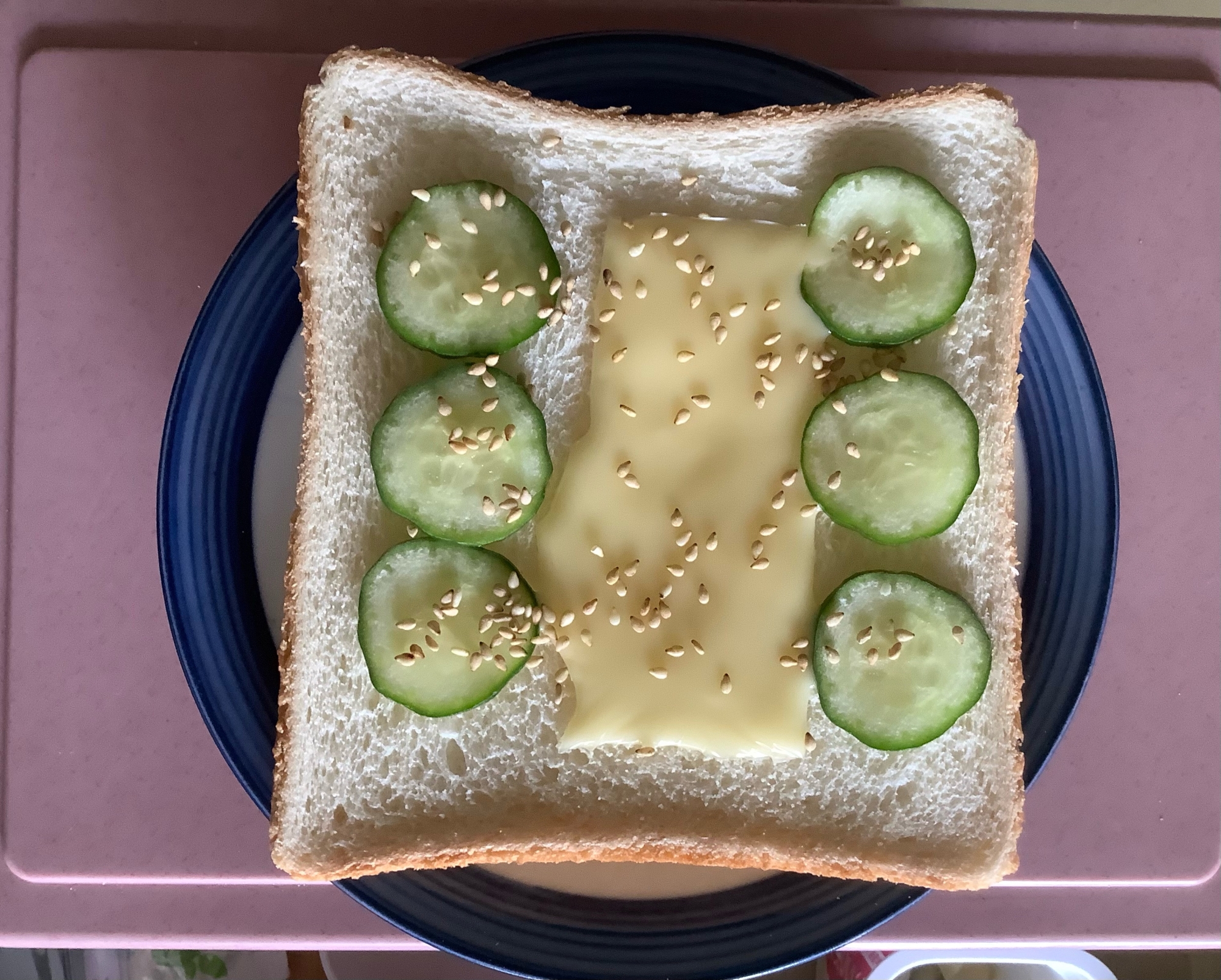 ☆きゅうりチーズトースト☆