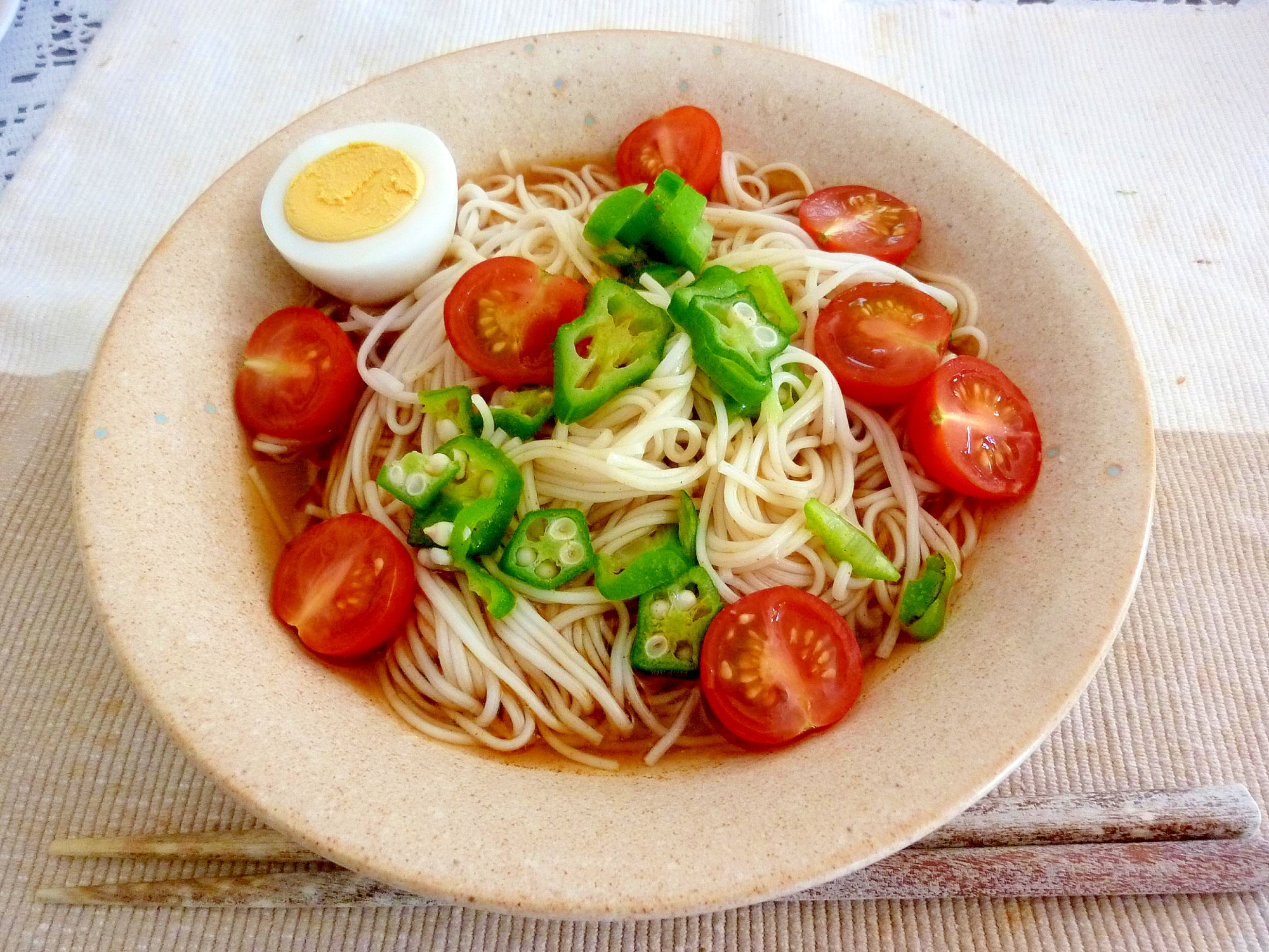 ☆カレー風味♪　トマトとオクラ入りそうめん☆