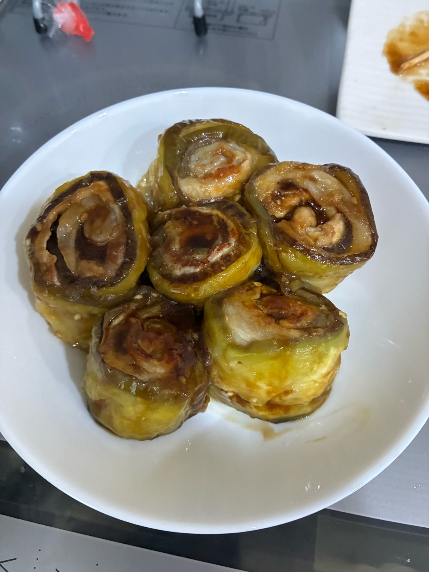 長〜い茄子の豚肉巻き