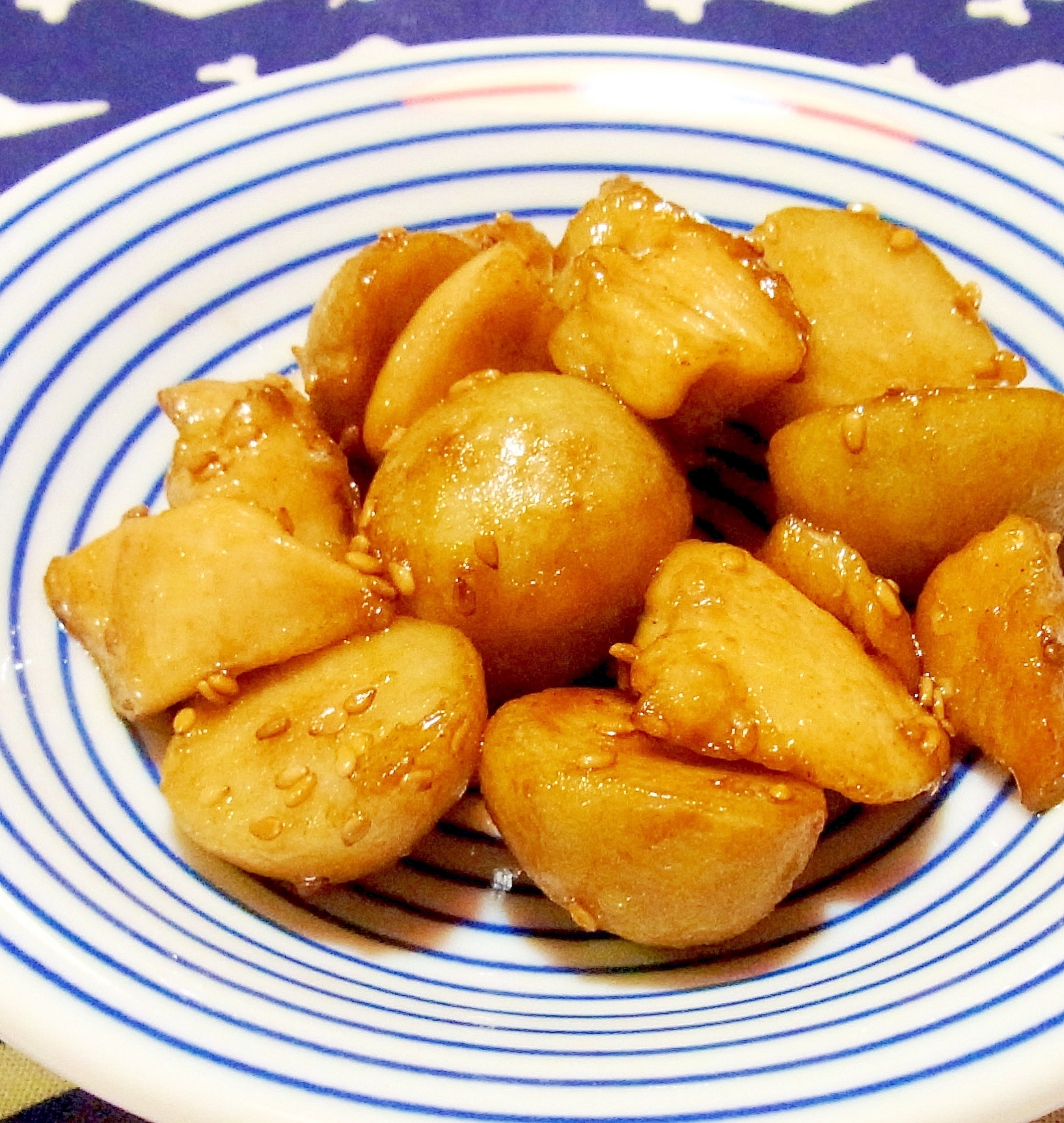 里芋と鶏肉のごま照り焼き