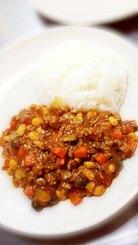 コロコロ野菜と豆のキーマカレー♪