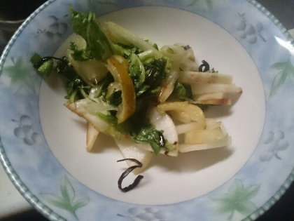 アルプスの乙女様おはようございます(^-^)白菜と昆布と塩麹柚子とても身体によくて美味しいですね、流石の乙女力❤青柚子で作りました。ご馳走さまでした♪
