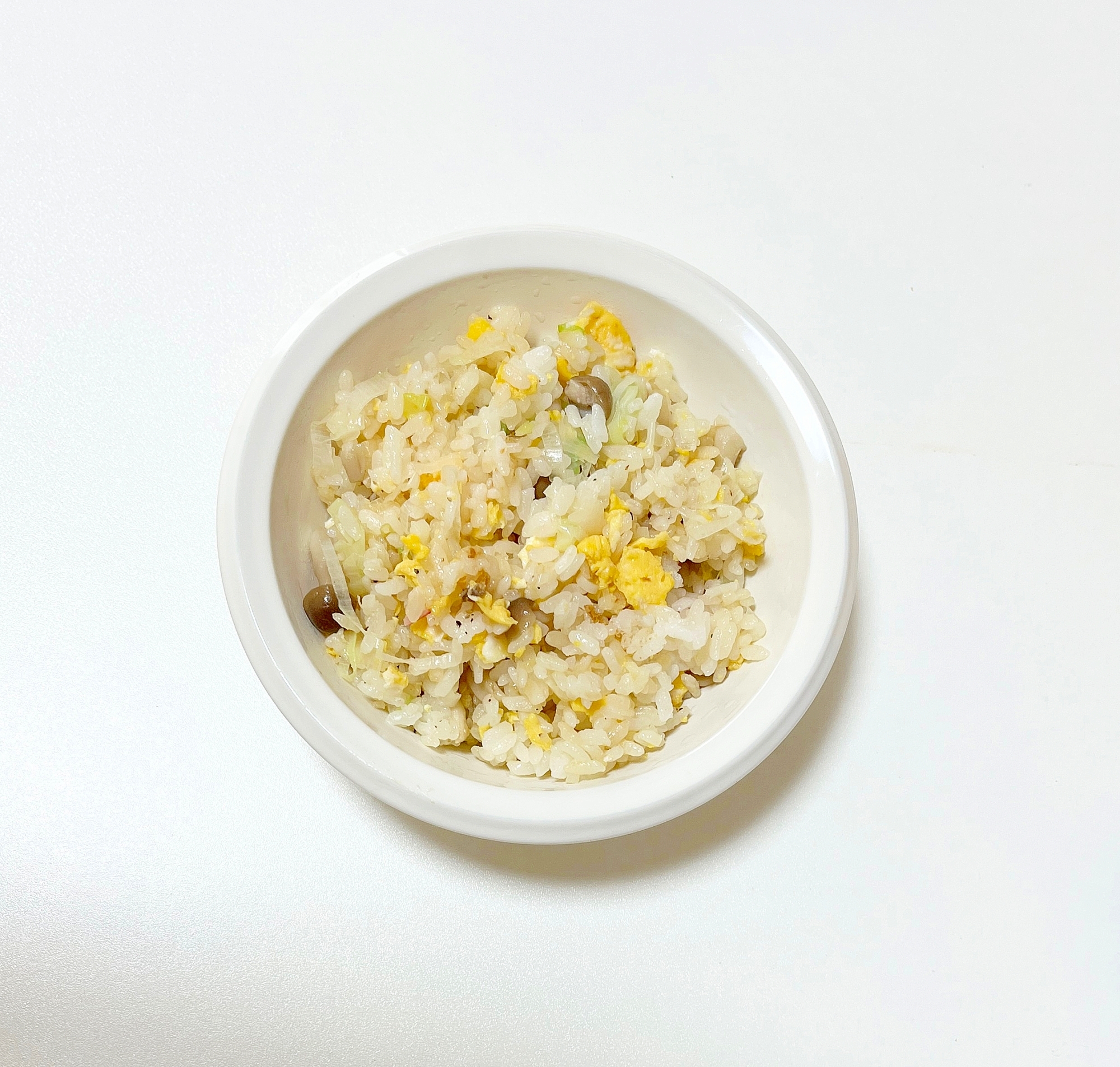 卵と冷凍野菜の炒飯