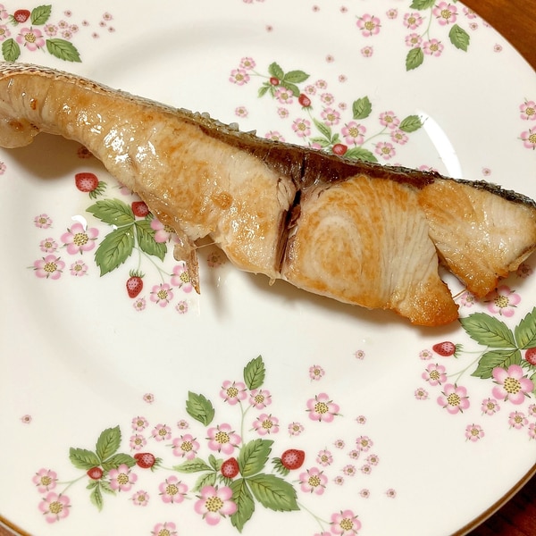 カンパチの塩焼き レシピ 作り方 By 水玉模様 楽天レシピ カンパチの塩焼き レシピ 作り方 By 水玉模様 楽天レシピ