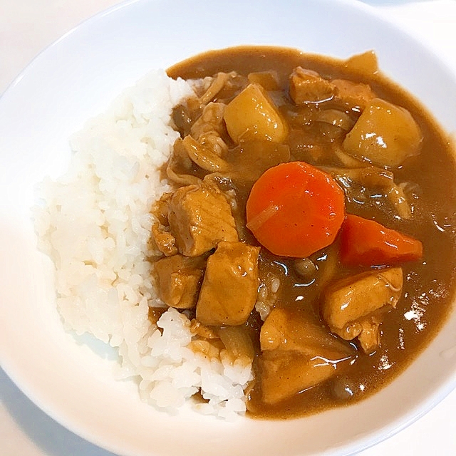 カロリー控えめ☆しめじとささみのカレーライス