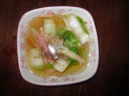 夕食のヒント☆　生姜風味の「白菜スープ」