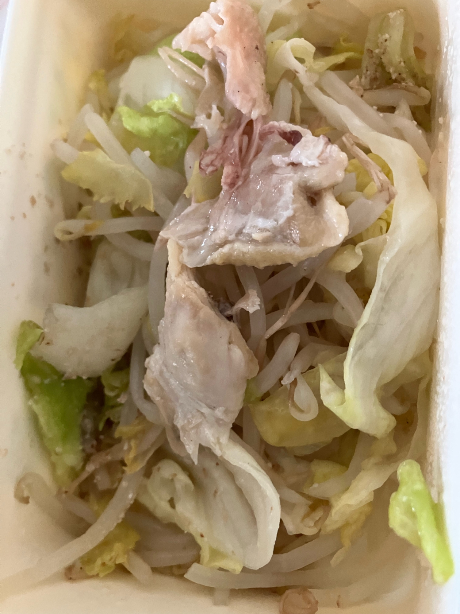 レタスともやしの豚バラ炒め