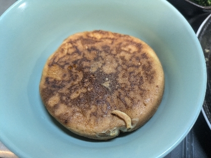 小さいホットケーキを作りました。
チーズがとろけて美味しかったです!