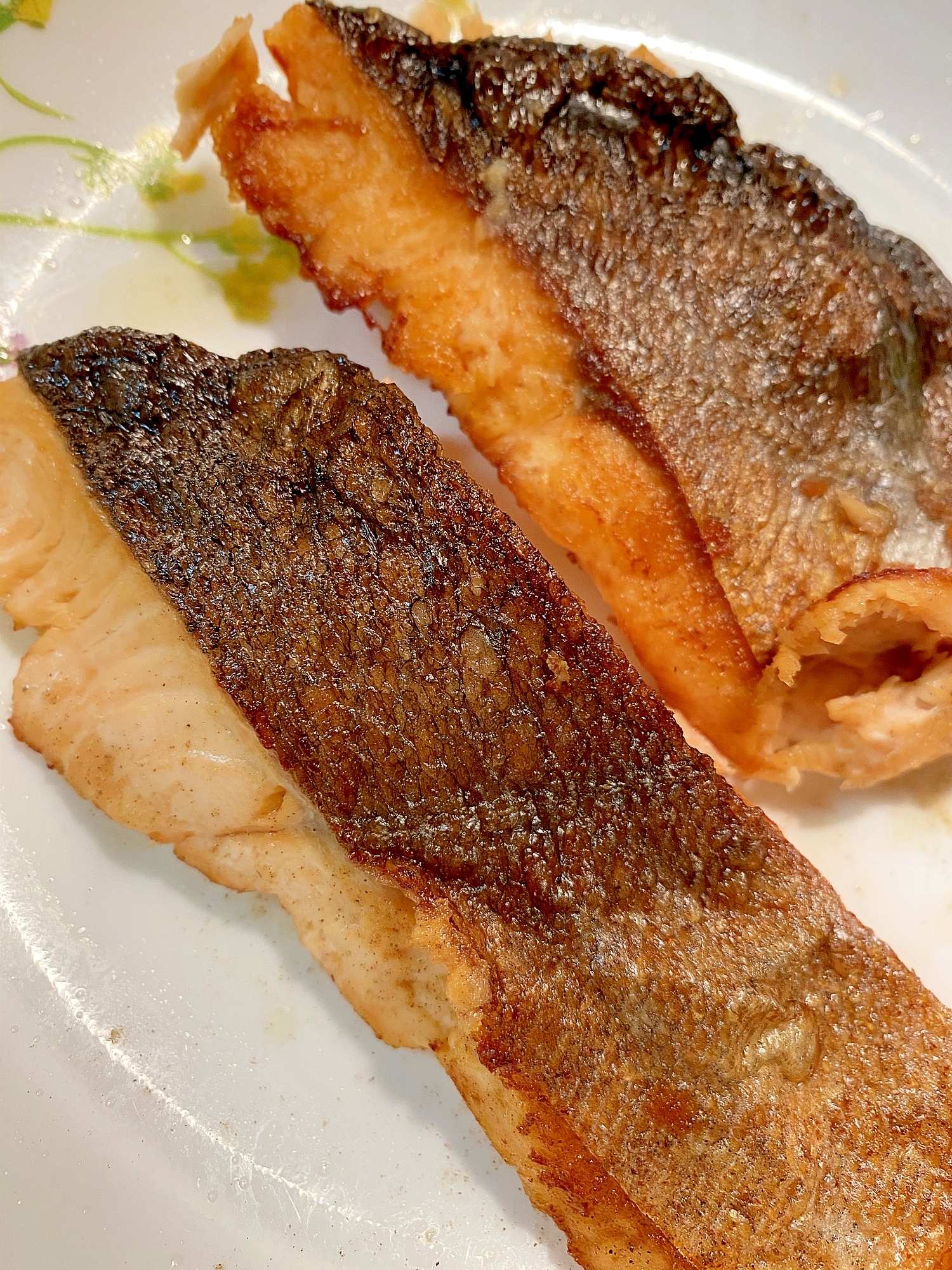 本マスのニンニク香り焼き レシピ 作り方 By 桃の香り 楽天レシピ