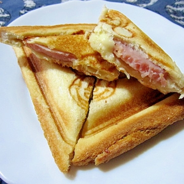 パストラミポークとチーズのホットサンド レシピ 作り方 By けいちゃん088 楽天レシピ パストラミポークとチーズのホットサンド レシピ 作り方 By けいちゃん088 楽天レシピ