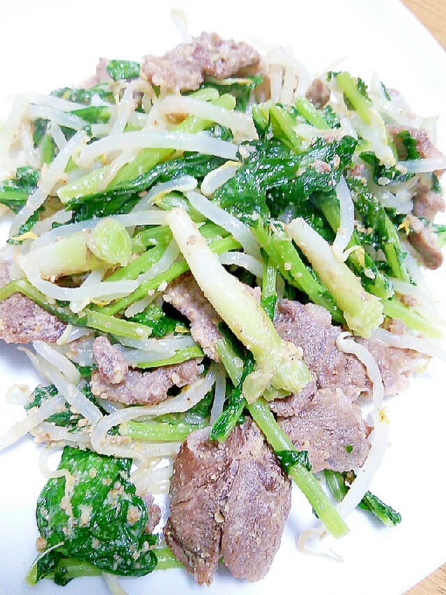 豚ほほ肉と大根葉とモヤシのゴマ炒め レシピ 作り方 By にゃんこすけ321 楽天レシピ