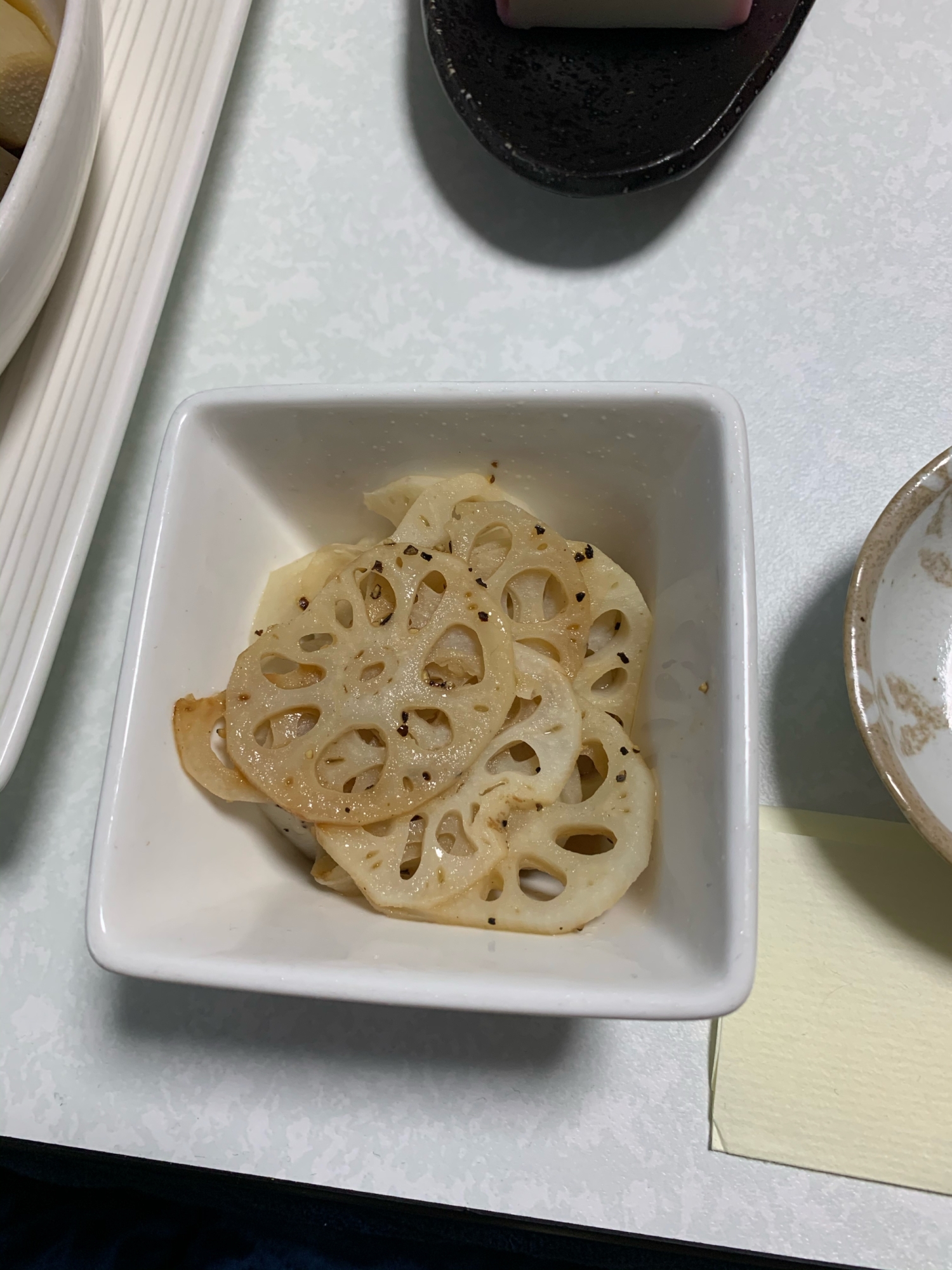 レンコンのキンピラ　ブラックペッパー風味