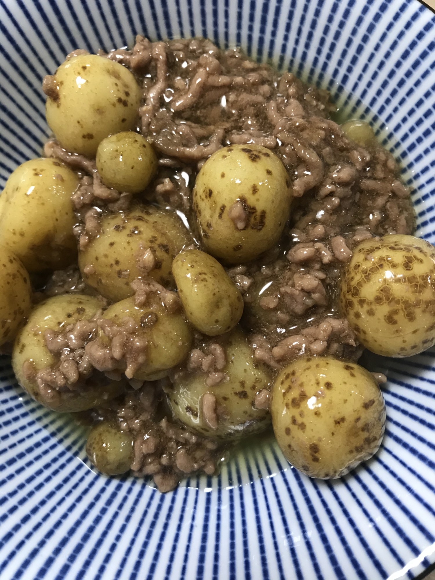 新じゃがのひき肉あんかけ