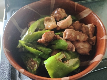 鶏もも肉とししとうの甘辛炒め