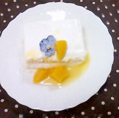 黄桃のヨーグルトケーキ