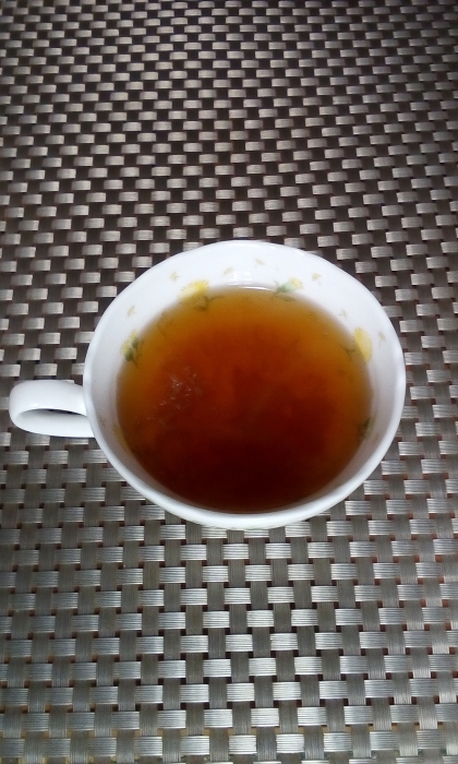 普通に柚子茶で飲むよりほうじ茶で飲む方が好みでした。もっと早くにこのレシピに出会いかったぐらいすっごく美味しかったです。ごちそうさまでした！