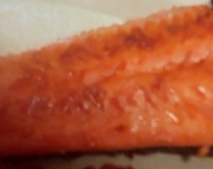 生鮭の切り身が安かったので作って見ました。
魚苦手なんですがピリ辛で臭みも無く美味しかったです(^-^)