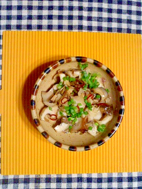 ニシ貝のぺペロンチーノ炒め レシピ 作り方 By テツオ63 楽天レシピ ニシ貝のぺペロンチーノ炒め レシピ 作り方 By テツオ63 楽天レシピ