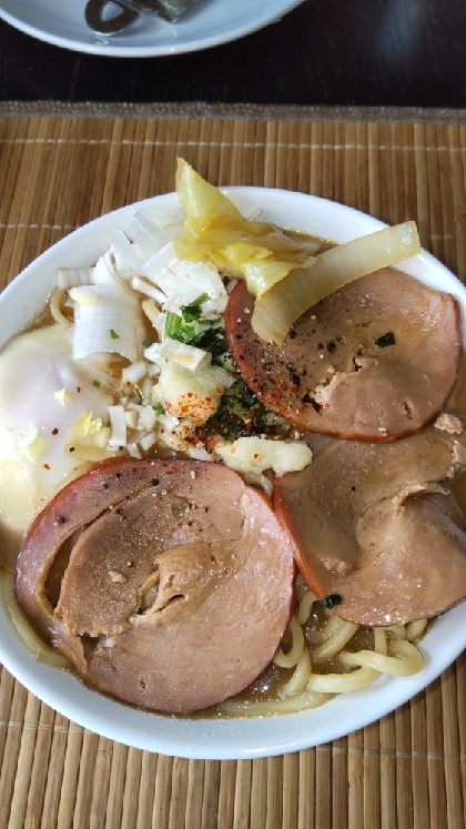 チャーシュー煮汁のラーメン