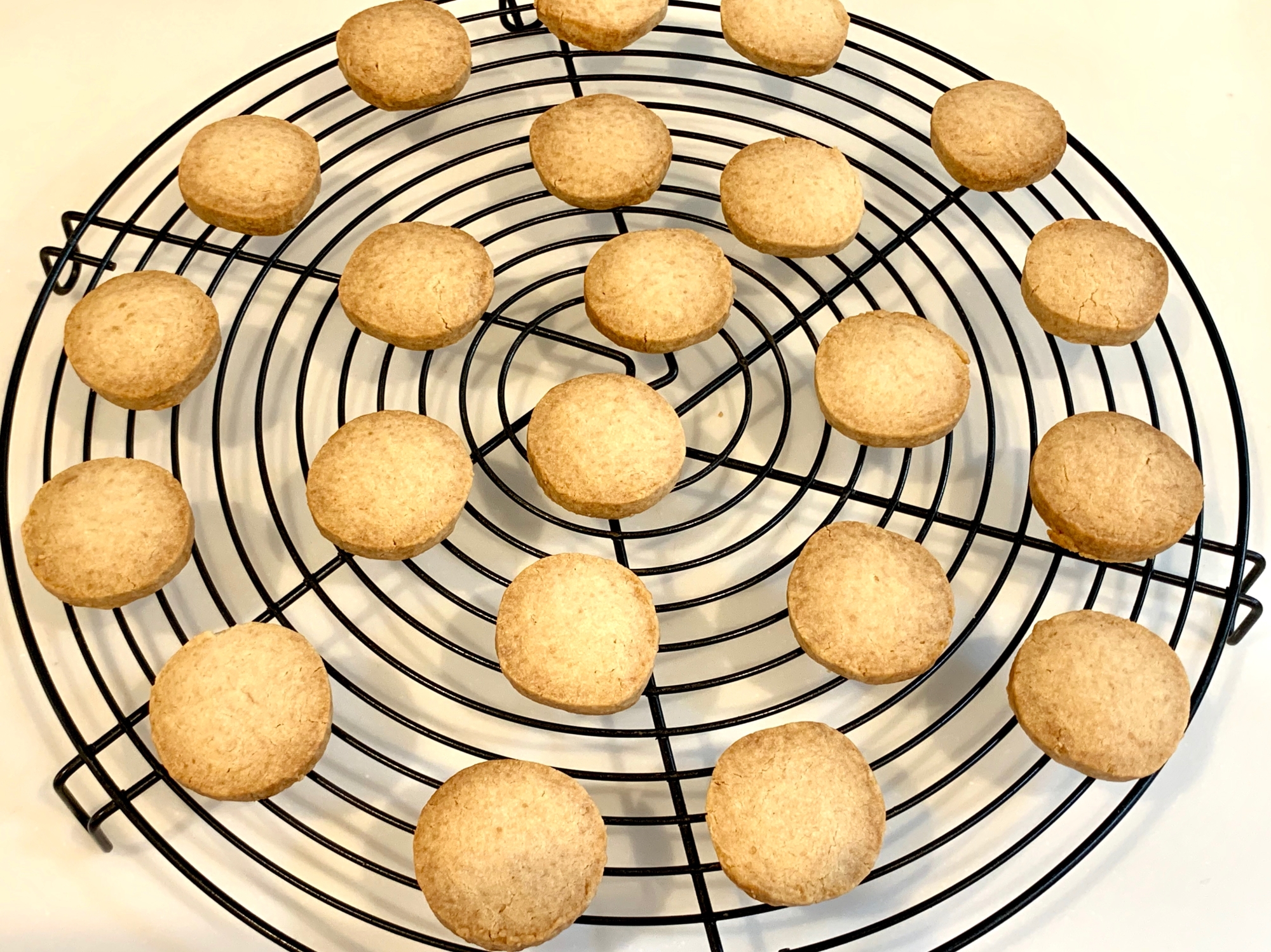 型不要 キャラクタ アイシングクッキー ピカチュウ レシピ 作り方 By Xxtoratoraxx 楽天レシピ 型不要 キャラクタ アイシングクッキー ピカチュウ レシピ 作り方 By Xxtoratoraxx 楽天レシピ