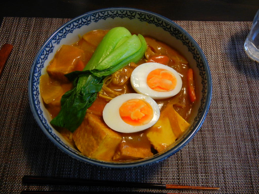 厚揚げのカレーうどん