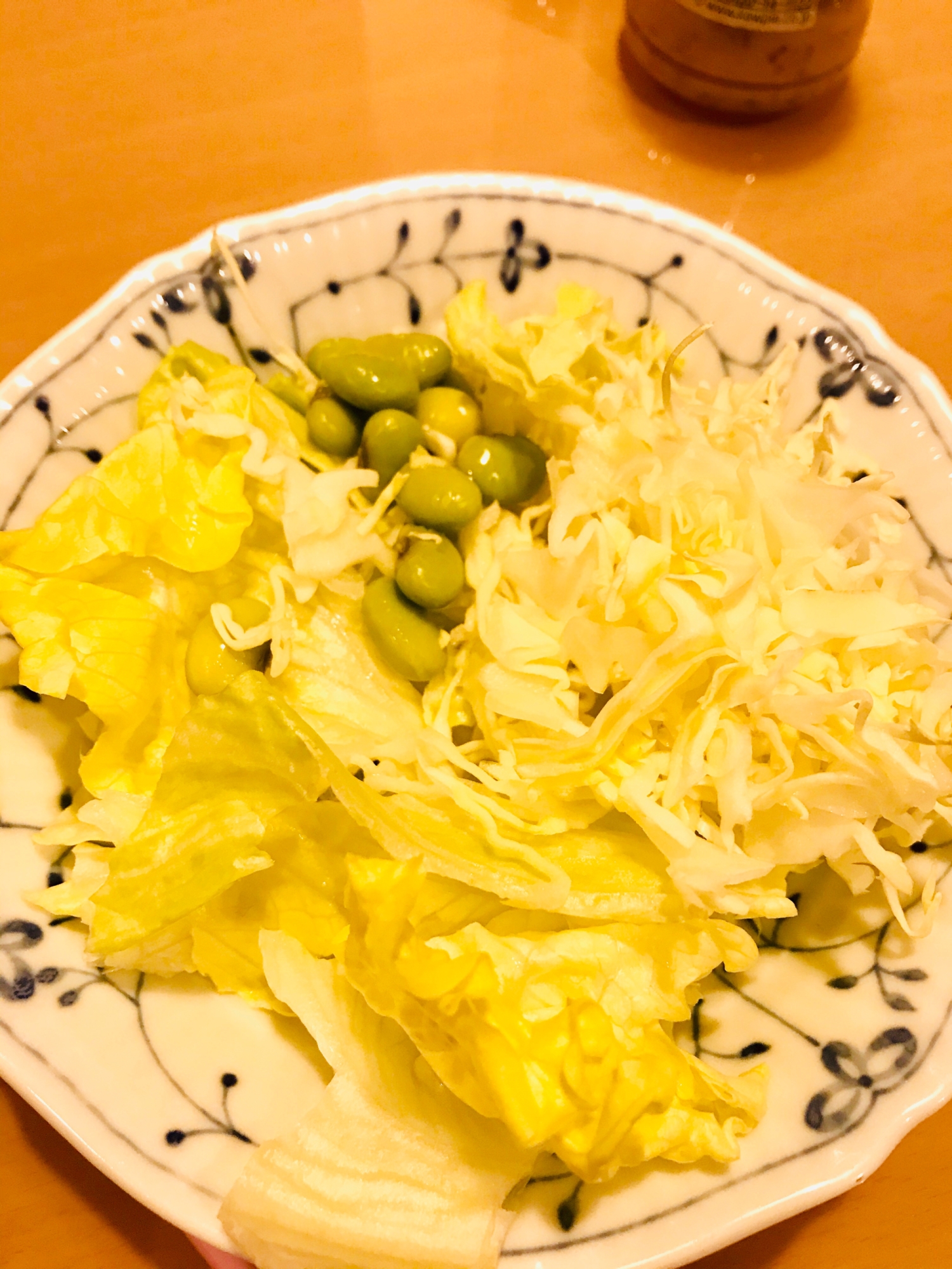 枝豆とレタスのサラダ