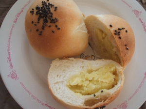 さつまいも入り 手ごねパン レシピ 作り方 By Yantasan 楽天レシピ