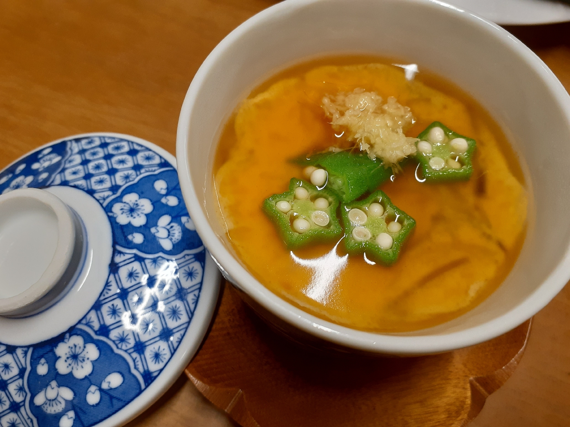 寒い日に！生姜あんかけの茶わん蒸し