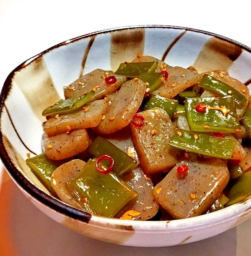 茎わかめとこんにゃくの甘辛炒め