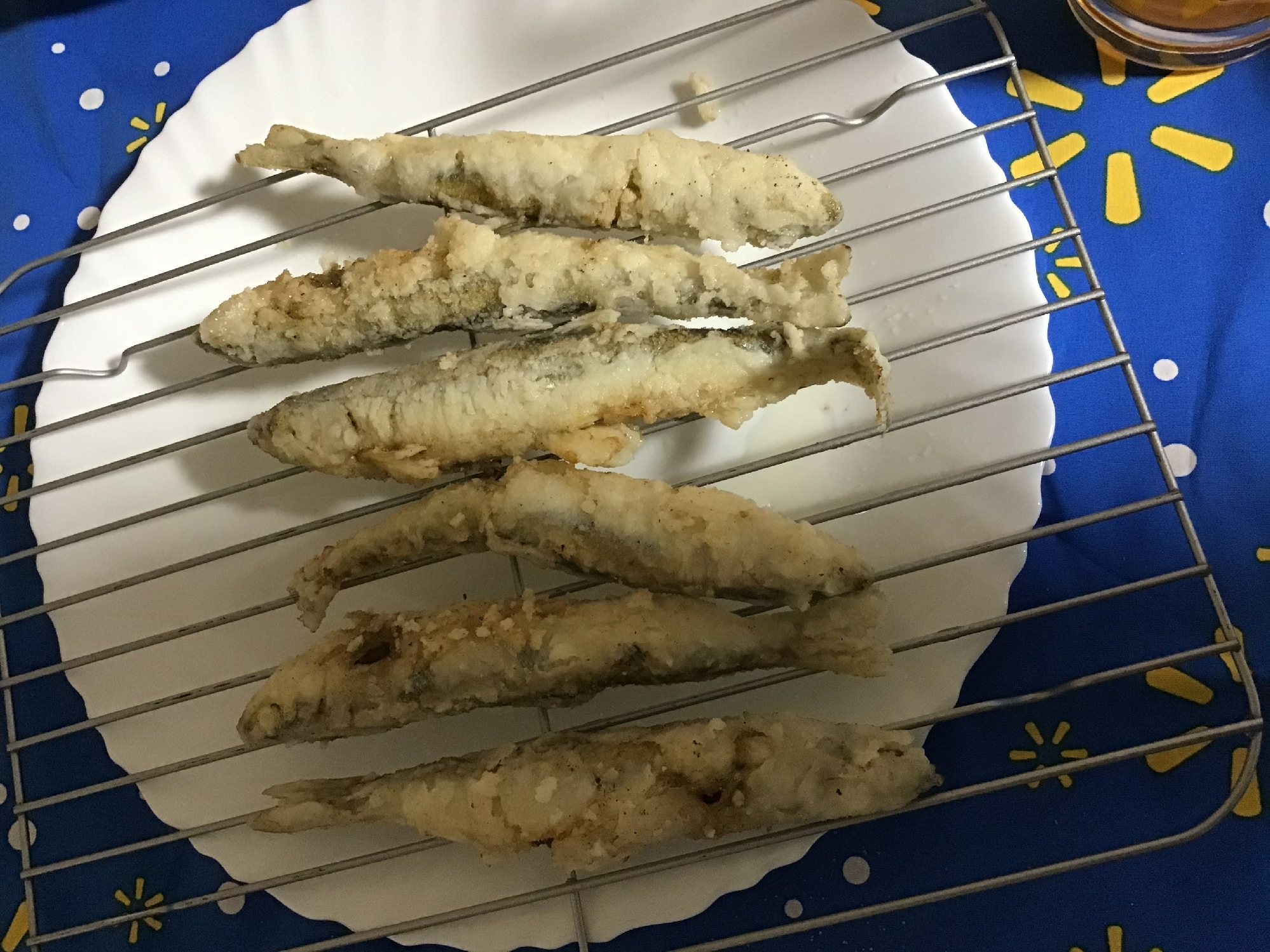 サクサク美味しい！わかさぎの素揚げ