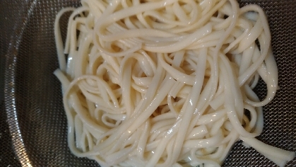 13分茹での乾麺うどんを3分で茹でれる水漬けうどん