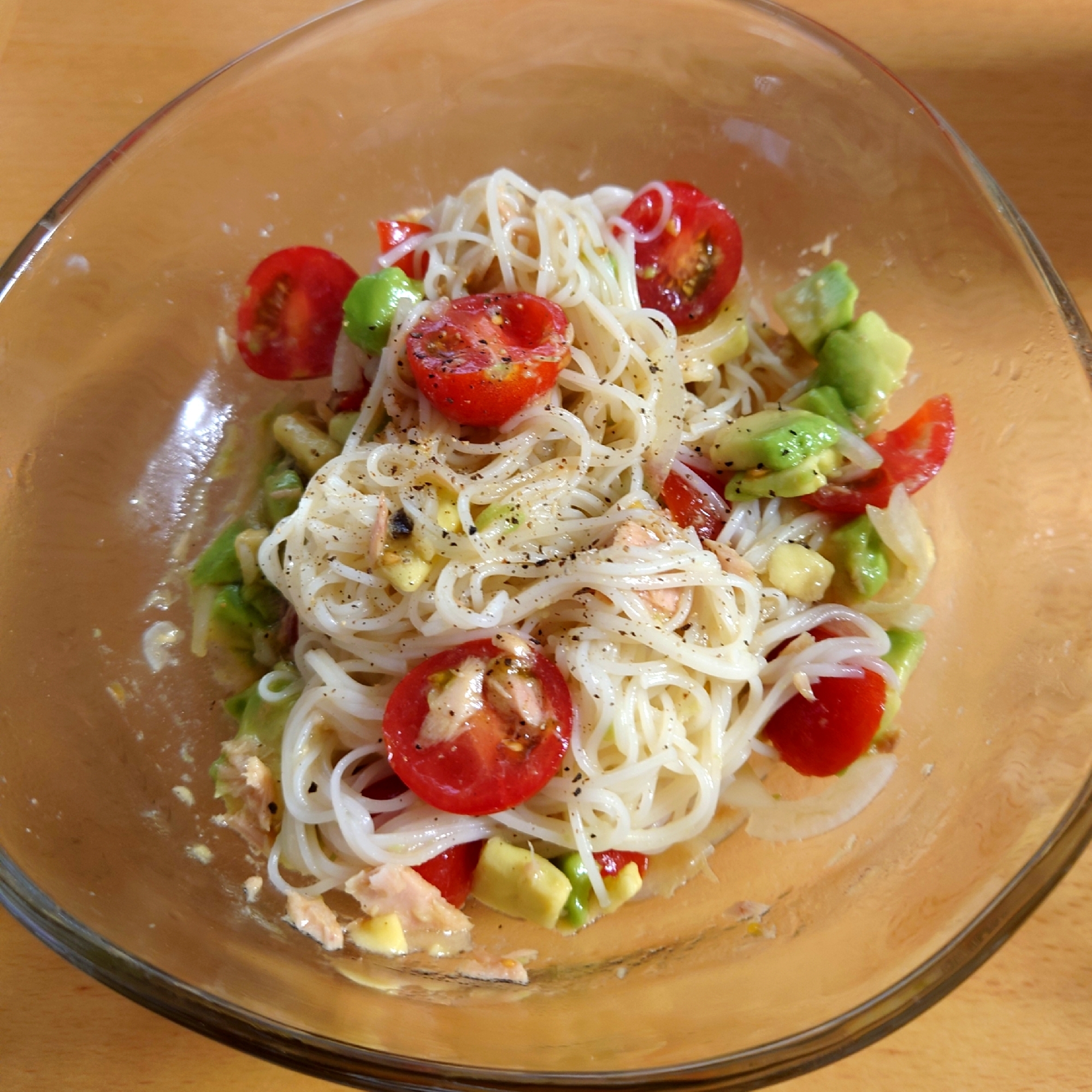 暑い夏のお昼に！そうめんでひんやり冷製パスタ