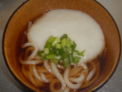 簡単!!大和芋だけでコク旨煮込みうどん