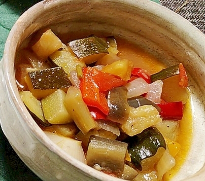 夏野菜煮るだけ～バジル風味ラタトゥイユ