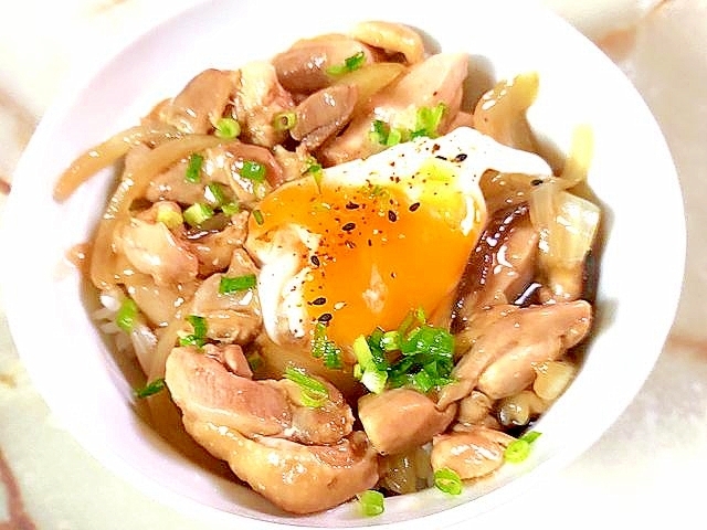 親子丼アレンジ!卵でとじない?親子丼の温泉卵乗せ!