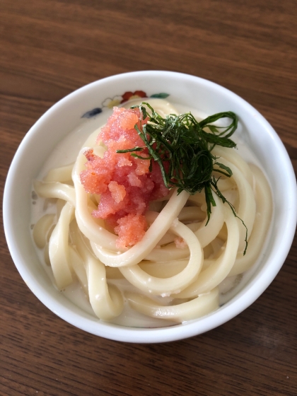 頂きものの明太子とすき焼きで使わなかったうどんで作りました！我が家はスープ少な目がよかったので次回は少な目に作ろうと思います！家族も美味しいと食べてくれました！