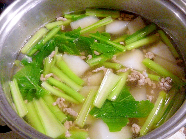 簡単♪カブと豚ひき肉の中華スープ